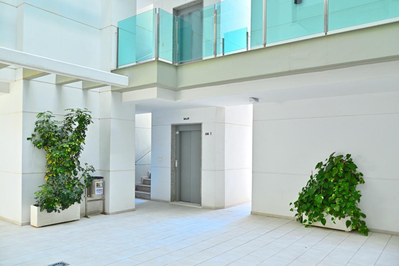 Myflats Luxury Sea Coast Apartment Arenales del Sol Luaran gambar